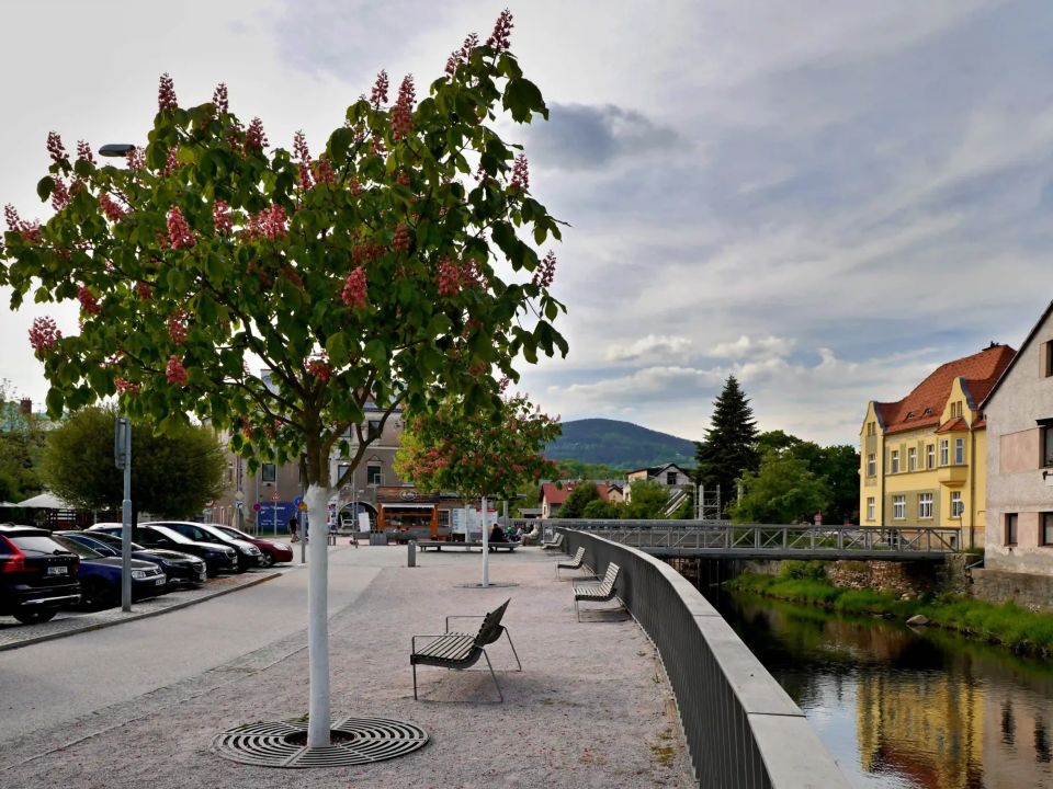 Nábřeží Marie Kubátové